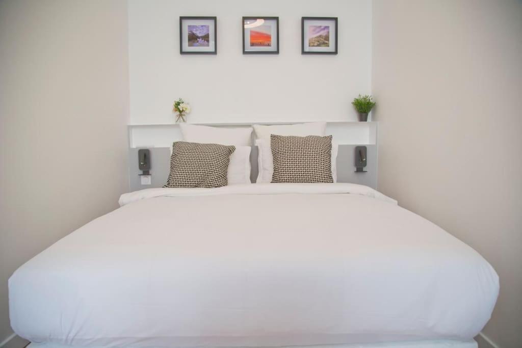 Fully Renovated Historic Apt In Heart Mouffetard Parigi Esterno foto