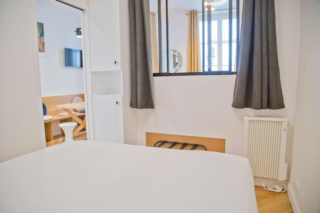 Fully Renovated Historic Apt In Heart Mouffetard Parigi Esterno foto